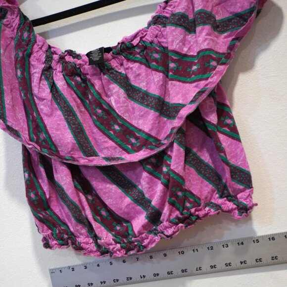 Wrangler Retro Pink Aztec Crop Top - Picture 8 of 8